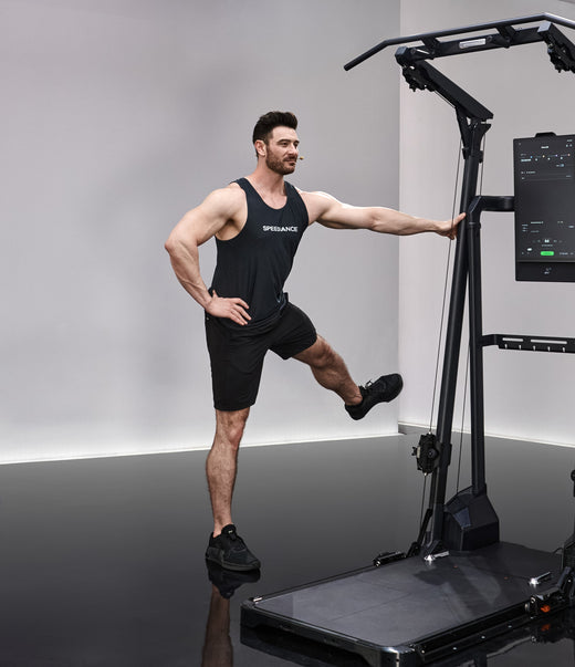 Balancements latéraux dynamiques de jambe, debout